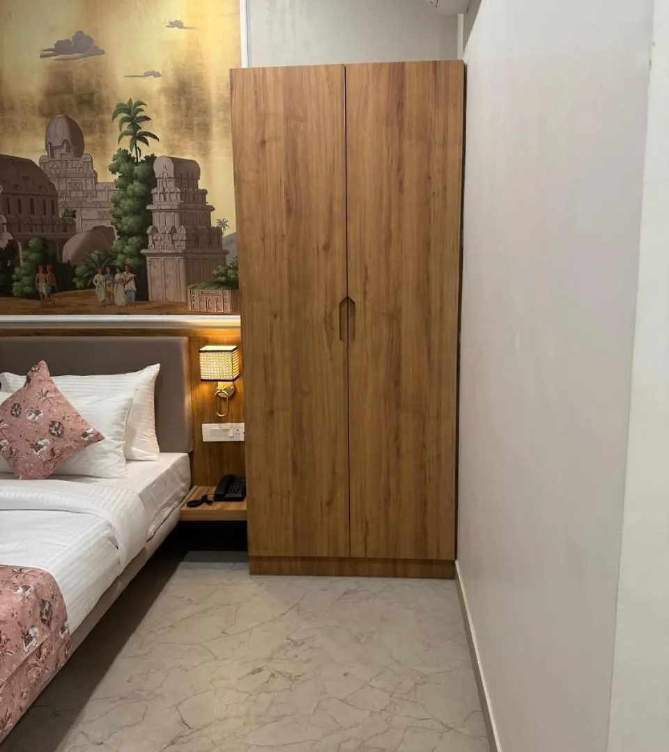 Hotel Aura By Arihant Udaipur