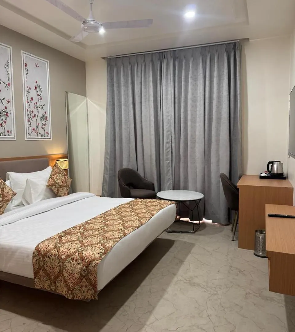 Hotel Aura By Arihant Udaipur