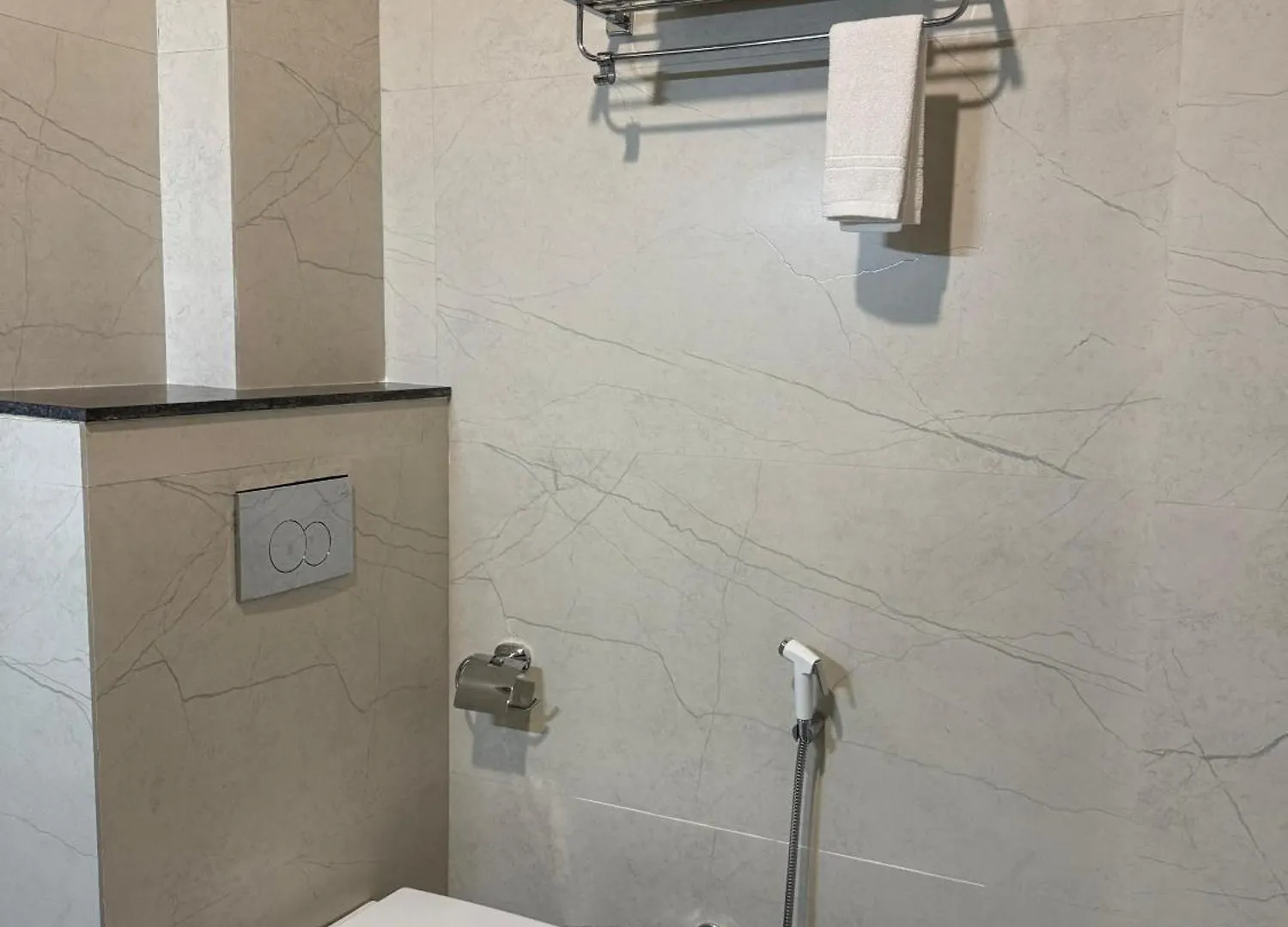 Hotel Aura By Arihant Udaipur